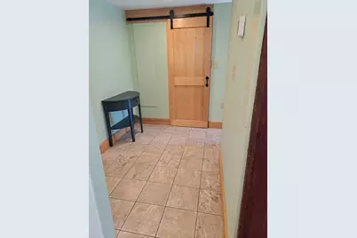 60 Irving St, Medford, MA 02155 - Photo 12