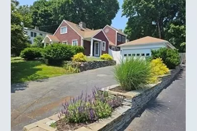 60 Irving St, Medford, MA 02155 - Photo 1