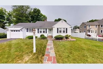 6 Maple Circle, Shrewsbury, MA 01545 - Photo 2