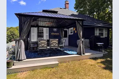 7 Boynton St, Lynn, MA 01904 - Photo 6