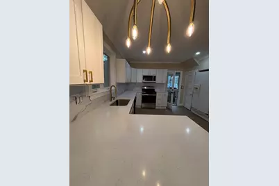 62 Wolcott #1, Malden, MA 02148 - Photo 2