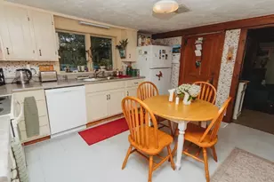 211 Main St, Shelburne, MA 01370 - Photo 20