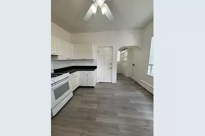 1680 N Shore Rd #2L, Revere, MA 02151 - Photo 12