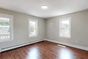 10 5th Ave, Webster, MA 01570 - Photo 20