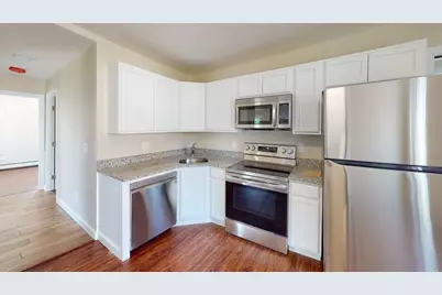 10 Fifth Ave #2, Webster, MA 01570 - Photo 6
