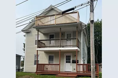 10 Fifth Ave #2, Webster, MA 01570 - Photo 2