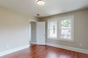 10 5th Ave, Webster, MA 01570 - Photo 12