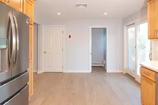 122 Leedham St, Attleboro, MA 02703 - Photo 12