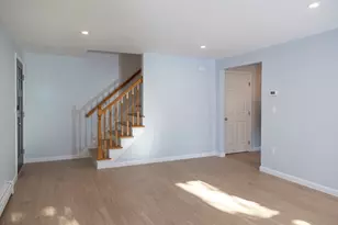 122 Leedham St, Attleboro, MA 02703 - Photo 6