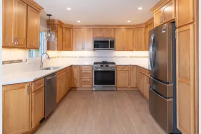 122 Leedham St #122, Attleboro, MA 02703 - Photo 10