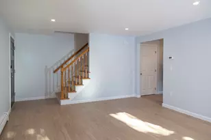 122 Leedham St, Attleboro, MA 02703 - Photo 6