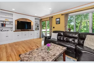 19 Old Diamond #19, Walpole, MA 02081 - Photo 2