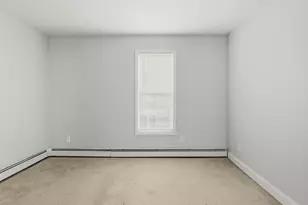 998 Middle, Fall River, MA 02721 - Photo 16