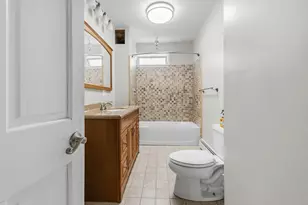 998 Middle, Fall River, MA 02721 - Photo 4
