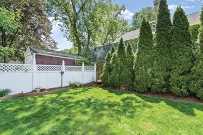 79 West St #79, Newton, MA 02458 - Photo 2