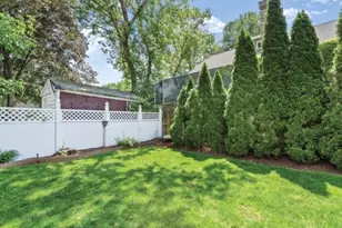 79 West St, Newton, MA 02458 - Photo 2