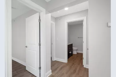 101 California Ave #204, Quincy, MA 02169 - Photo 12