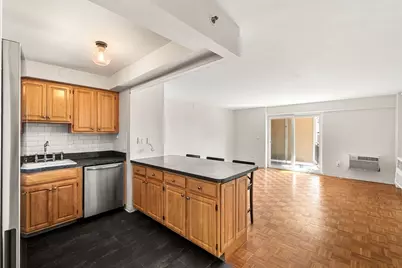 1025 Hancock St #4A, Quincy, MA 02169 - Photo 6