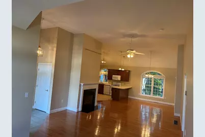 40 Holly Ln #40, Dracut, MA 01826 - Photo 8