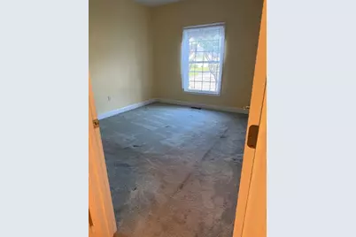 40 Holly Ln #40, Dracut, MA 01826 - Photo 6