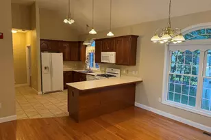 40 Holly Ln, Dracut, MA 01826 - Photo 10