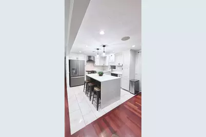 15 Sycamore Street, Millbury, MA 01527 - Photo 2