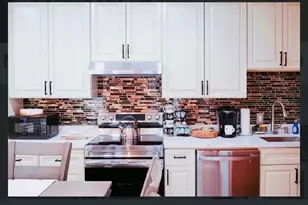 19 Hazelton St, Boston, MA 02126 - Photo 4