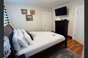 19 Hazelton St, Boston, MA 02126 - Photo 10