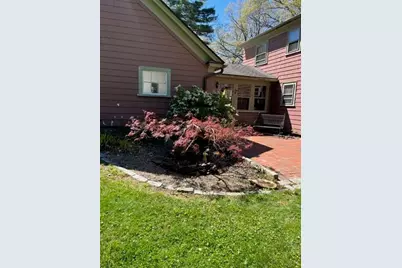 23 Howe Ave, Shrewsbury, MA 01545 - Photo 12