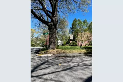 23 Howe Ave, Shrewsbury, MA 01545 - Photo 6