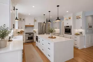 35 Shuttleworth Pl, Dedham, MA 02026 - Photo 6