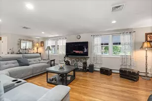 16 Burbank Ln, Lancaster, MA 01523 - Photo 8