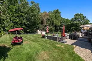 16 Burbank Ln, Lancaster, MA 01523 - Photo 34
