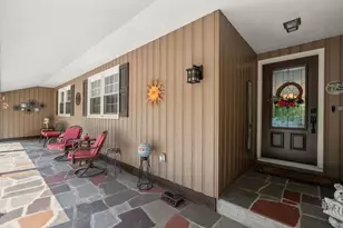 16 Burbank Ln, Lancaster, MA 01523 - Photo 4