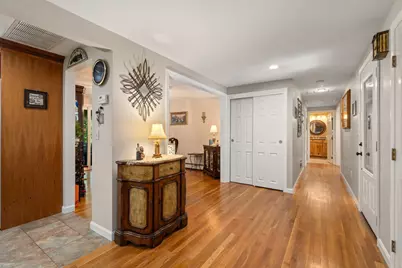 16 Burbank Lane, Lancaster, MA 01523 - Photo 10