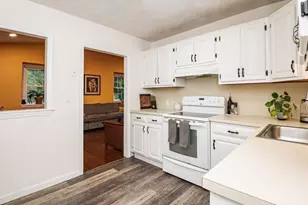 15 Green St, Ipswich, MA 01938 - Photo 18