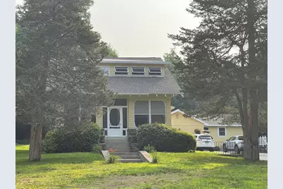 733 Pleasant St, Marlborough, MA 01752 - Photo 1