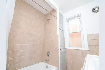 48 Oak Square Ave #1, Boston, MA 02135 - Photo 12