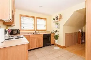 31 Morrison Ave, Somerville, MA 02144 - Photo 2