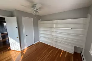 22 Arlington St, Dracut, MA 01826 - Photo 10