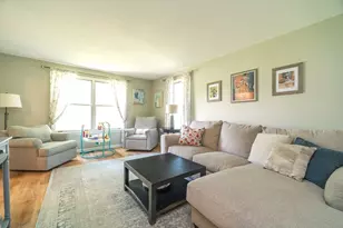 7 Bunker Cir, East Longmeadow, MA 01108 - Photo 14