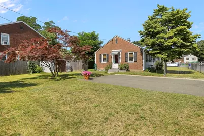 47-49 Farragut St, Springfield, MA 01104 - Photo 22