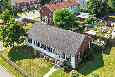 47-49 Farragut St, Springfield, MA 01104 - Photo 4