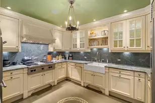 316 Beacon St, Boston, MA 02116 - Photo 10