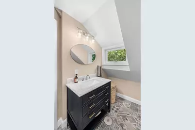 16 Budleigh Avenue, Beverly, MA 01915 - Photo 28