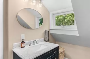 16 Budleigh Ave, Beverly, MA 01915 - Photo 28