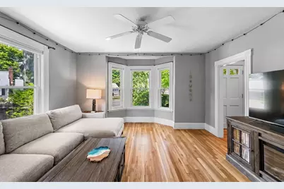 16 Budleigh Avenue, Beverly, MA 01915 - Photo 2