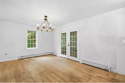 11 Navajo St, Hubbardston, MA 01452 - Photo 8