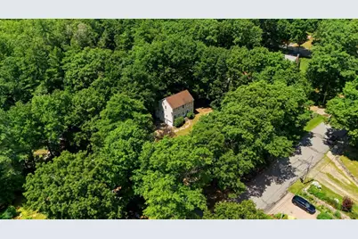 11 Navajo St, Hubbardston, MA 01452 - Photo 38