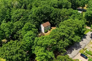 11 Navajo St, Hubbardston, MA 01452 - Photo 38
